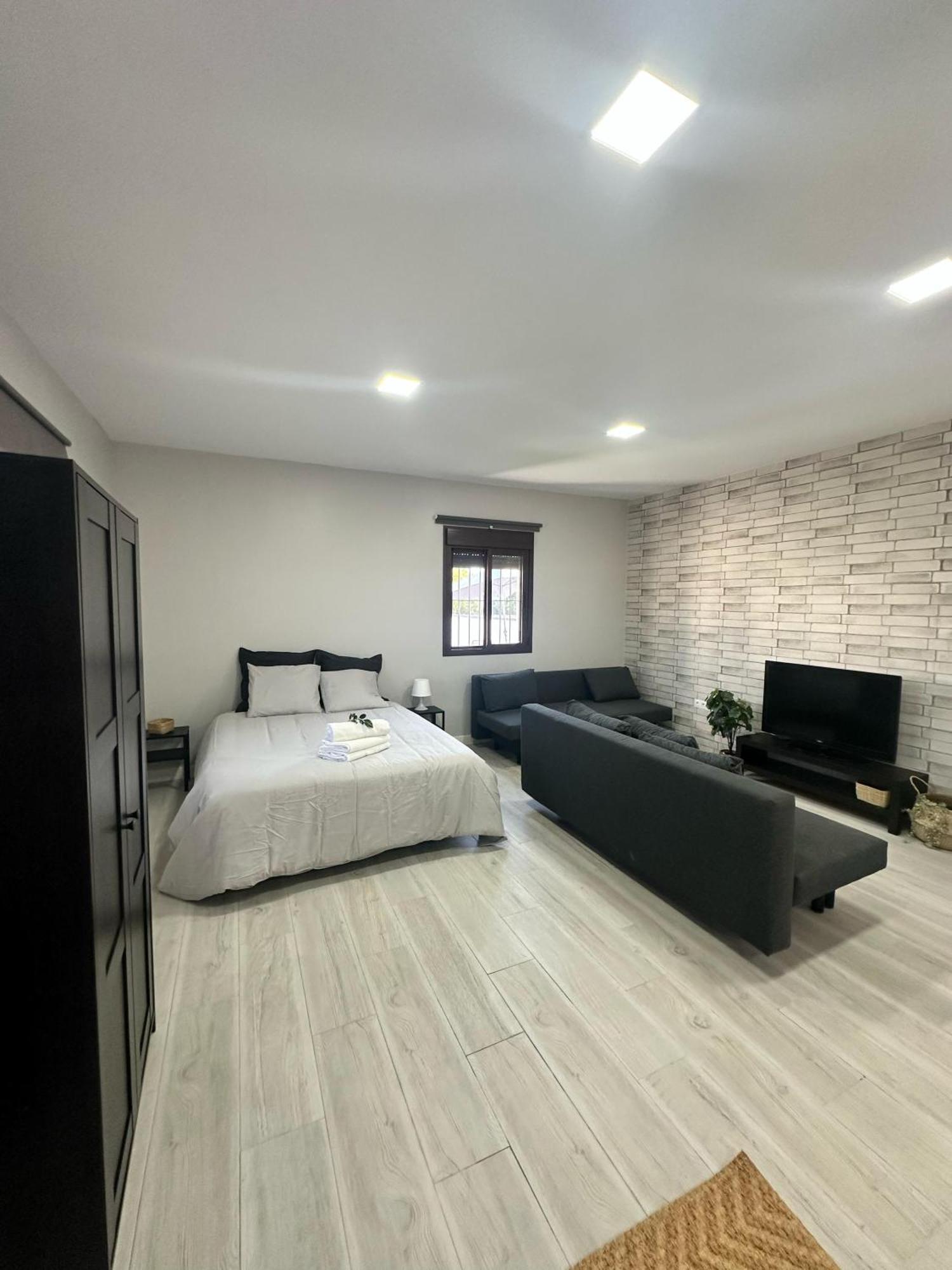 Apartament Carlota *